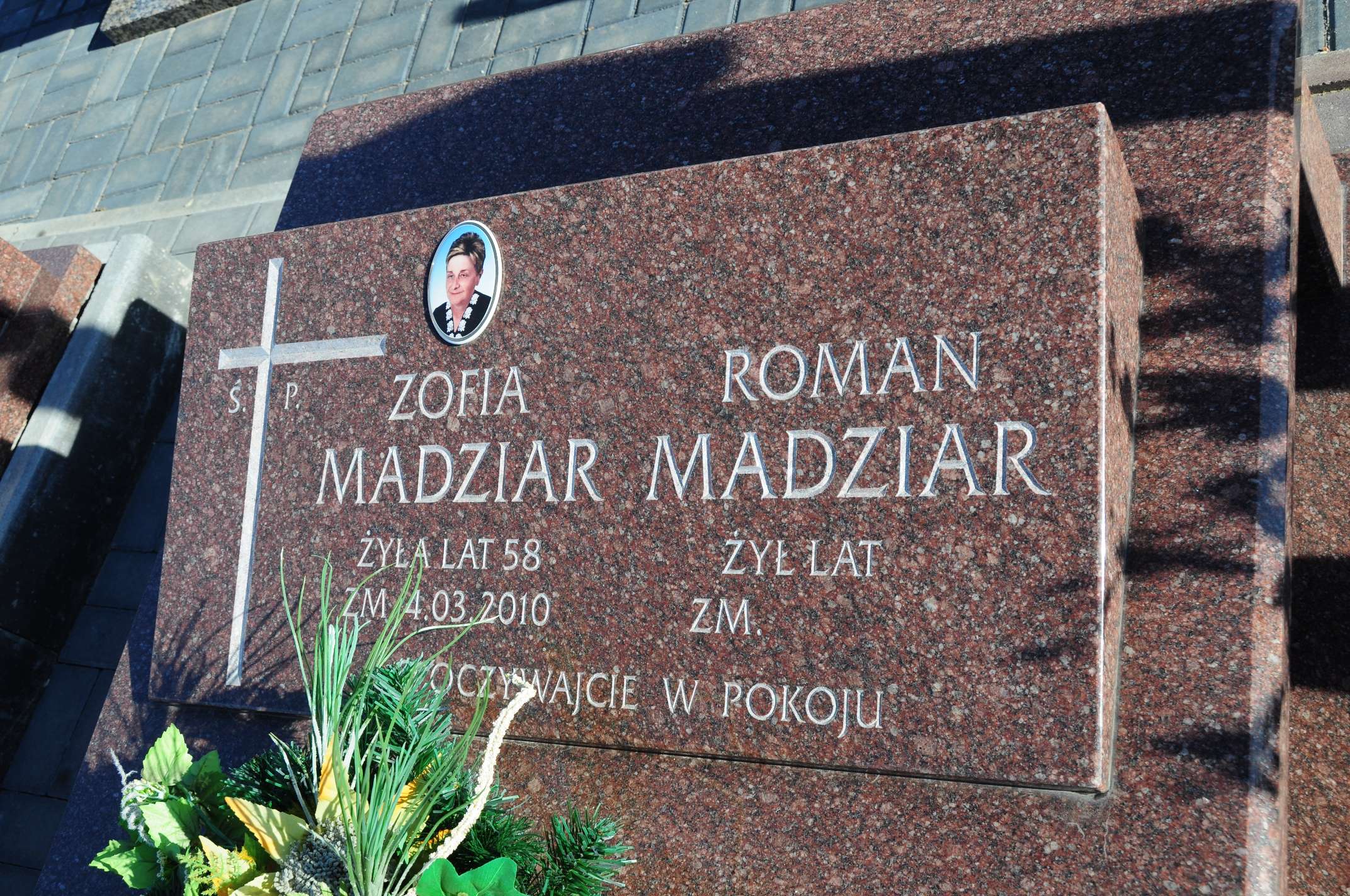 Grób Roman Madziar