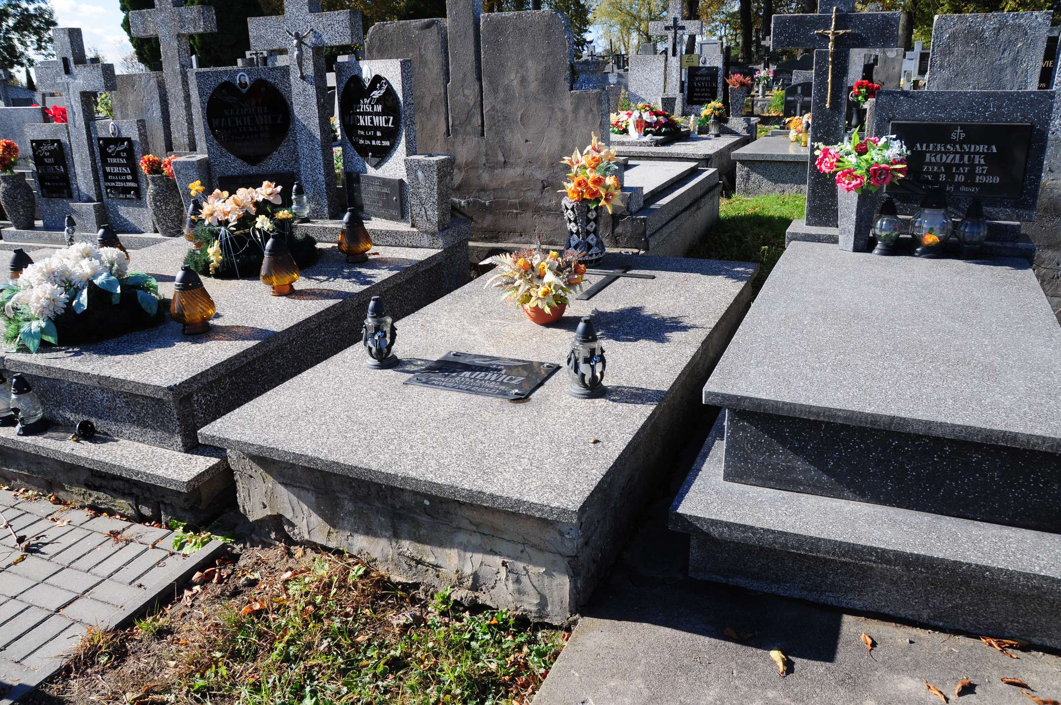 Janusz Wasyluk 1962 Łosice - Grobonet - Wyszukiwarka osób pochowanych